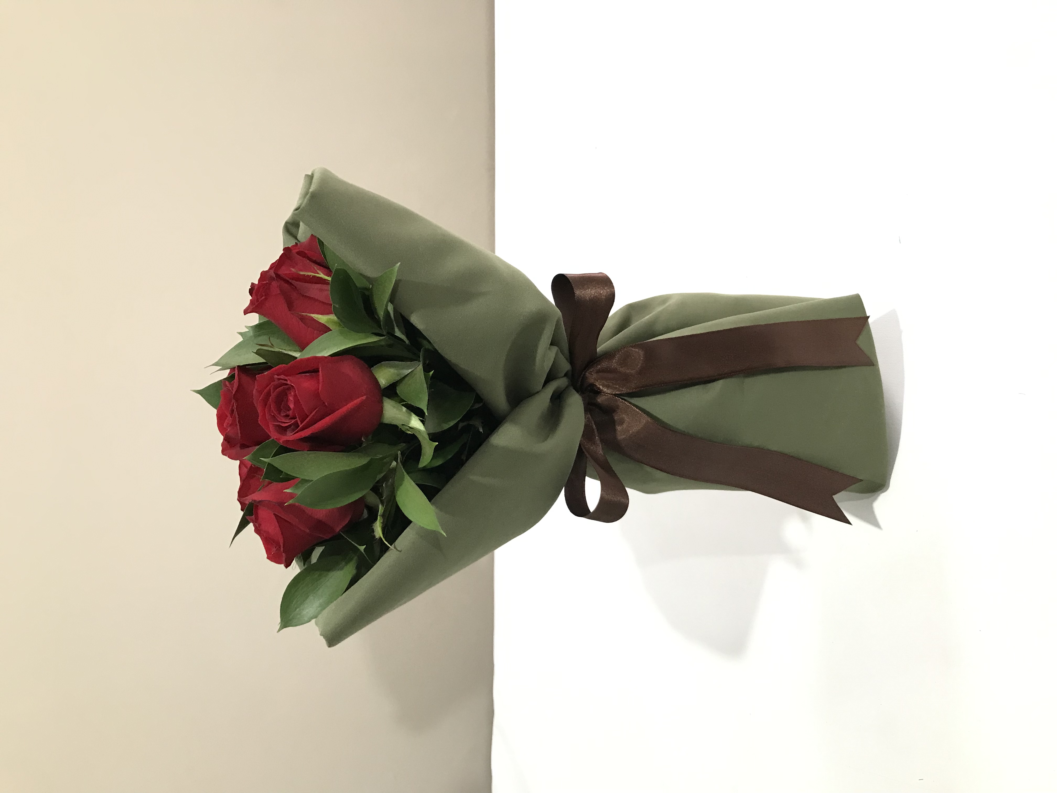 Suprême - Buquê de Rosas Vermelhas.